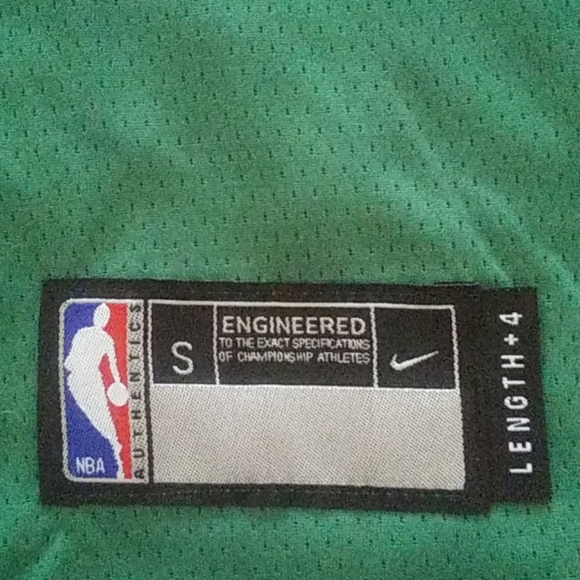 Kyrie Irving Boston Celtics Swingman Jersey - Picture 3 of 7